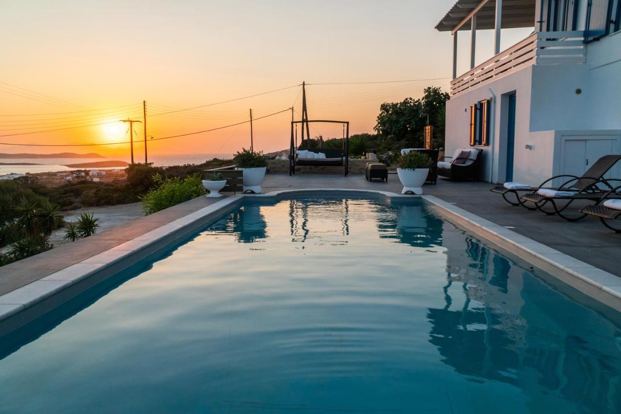 Villa Tani Agios Georgios  エクステリア 写真