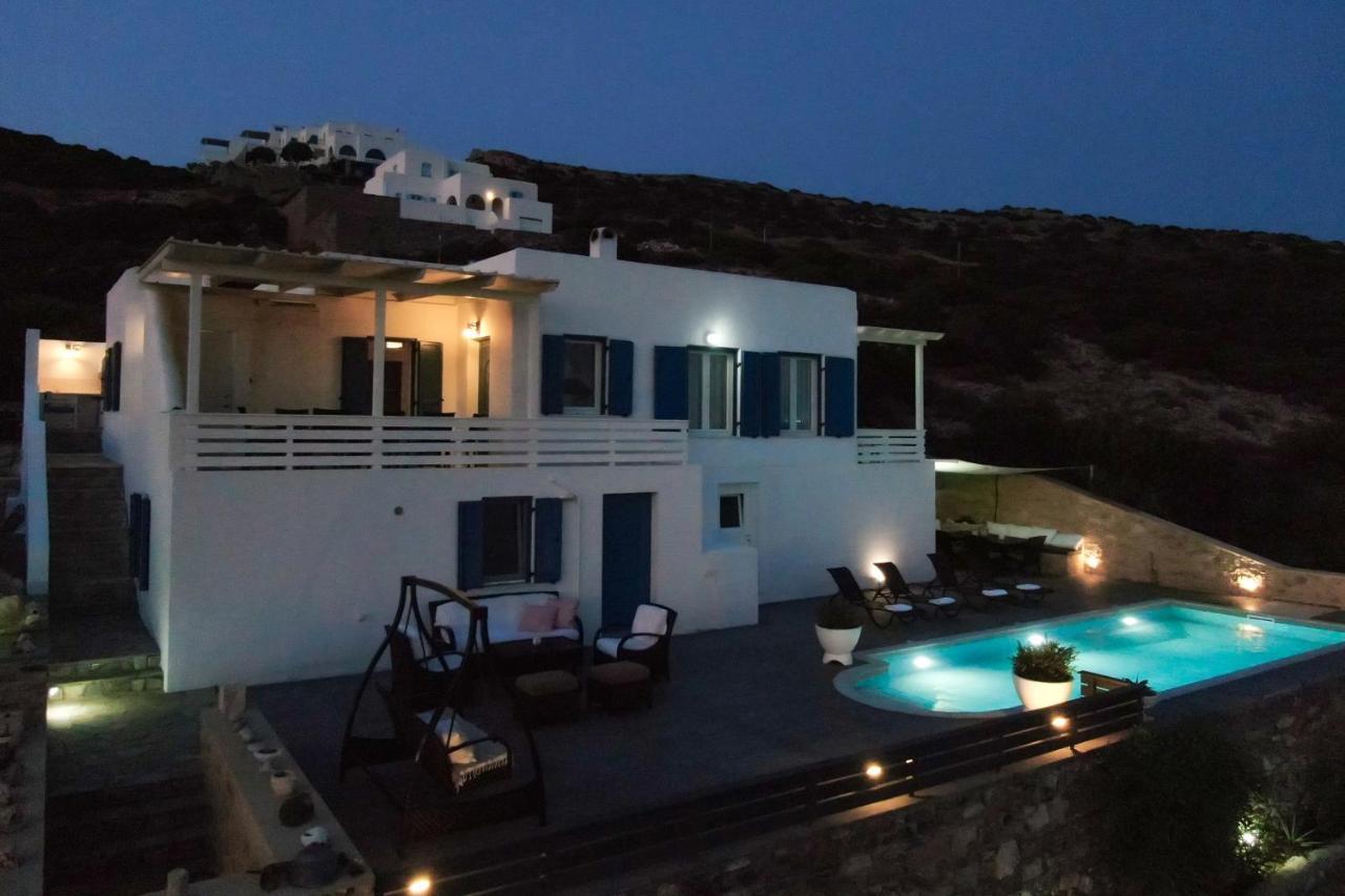Villa Tani Agios Georgios  エクステリア 写真